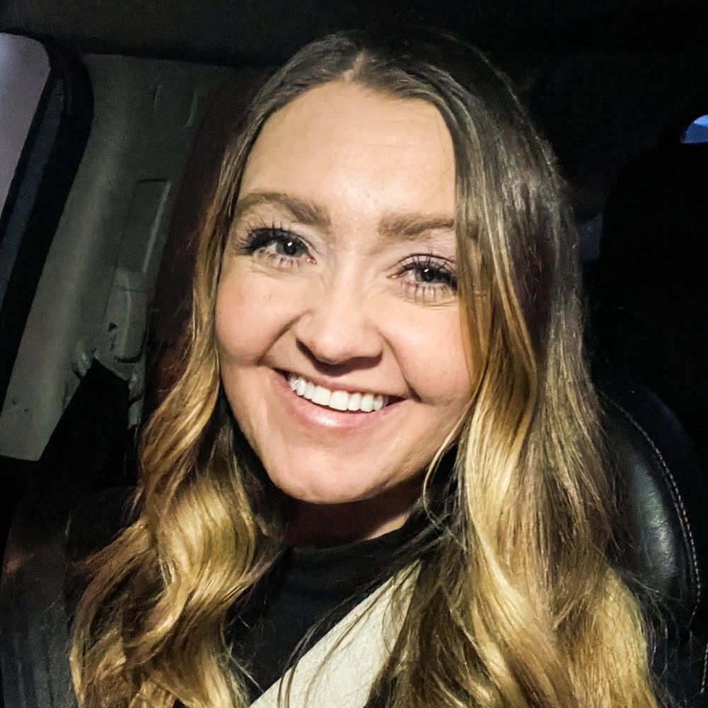 Meet your Posher, Julie